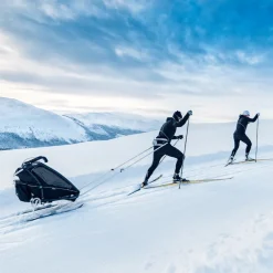 Thule Chariot cross-country skiing kit