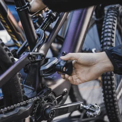 Thule EasyFold XT easy-loading bundle