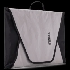 Thule garment folder