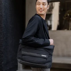 Thule Paramount