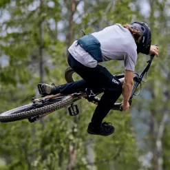 Thule Rail