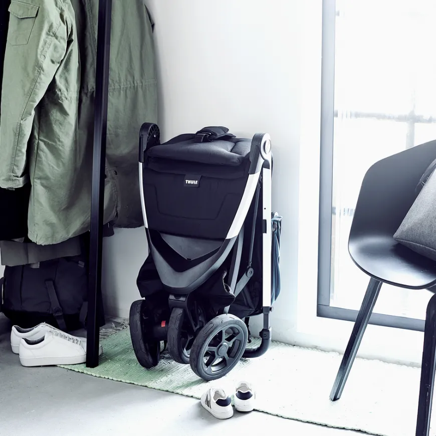 Thule Spring travel system bundle