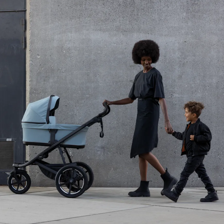 Thule Urban Glide 3 travel system bundle
