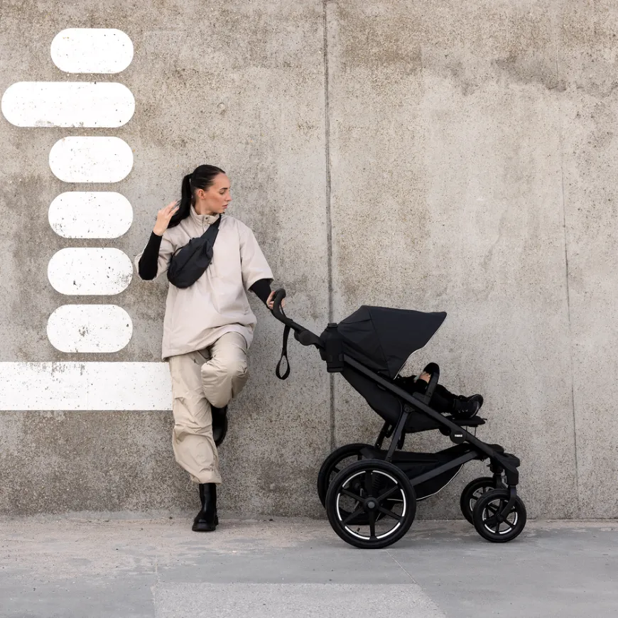 Thule Urban Glide 4-wheel car travel baby bundle